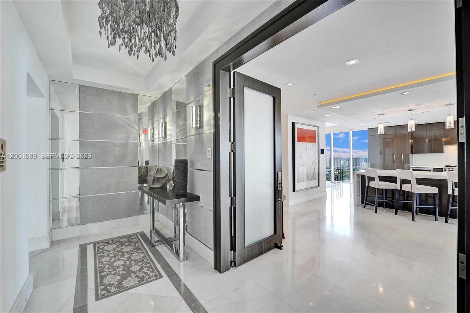 3201 4 / 4 2736 sq. ft. $ 2026-07-28 0 foto