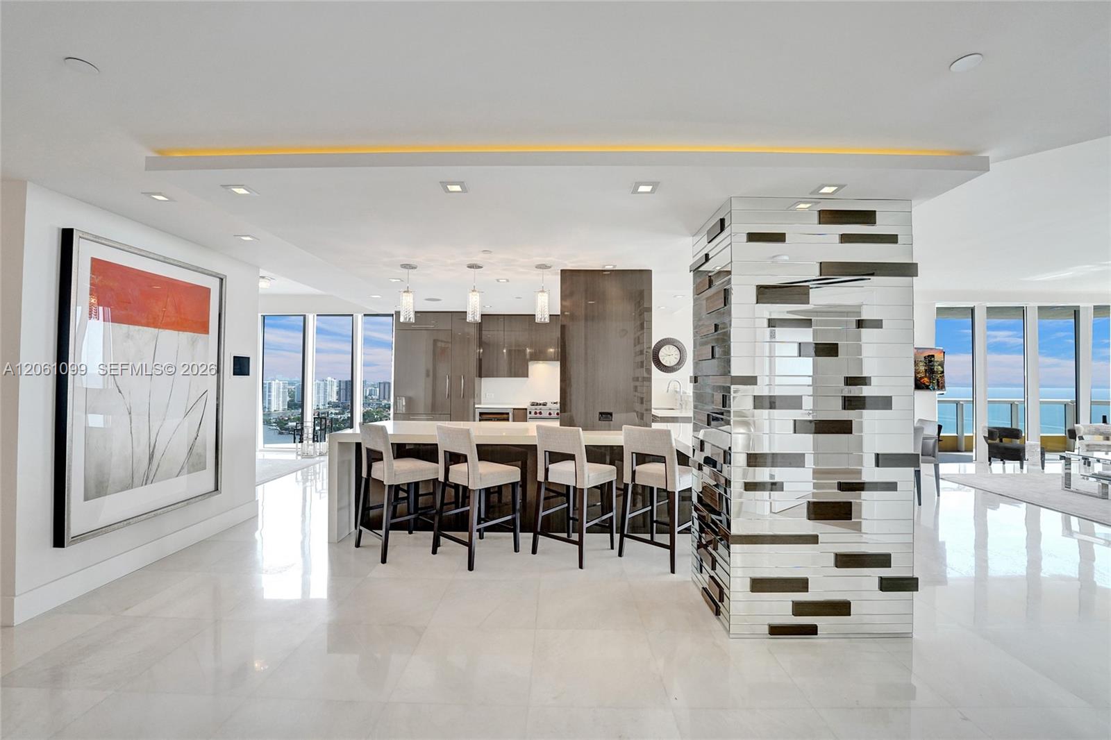 3201 4 / 4 2736 sq. ft. $ 2026-07-28 0 foto