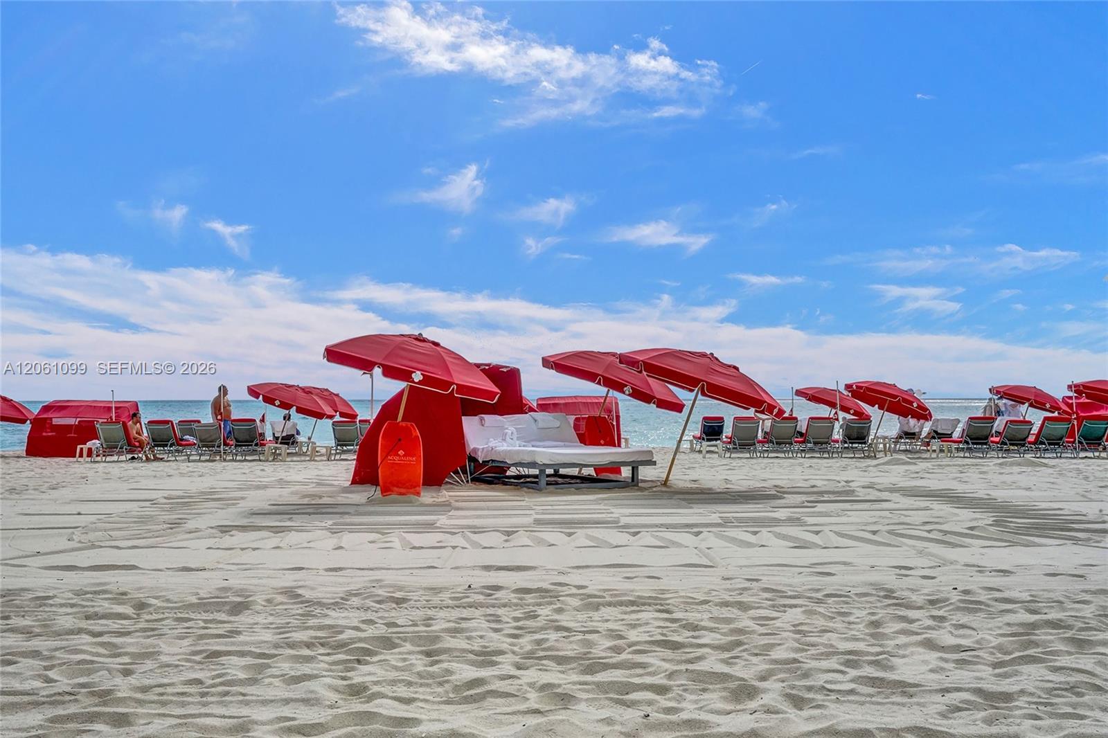 3201 4 / 4 2736 sq. ft. $ 2026-07-28 0 foto