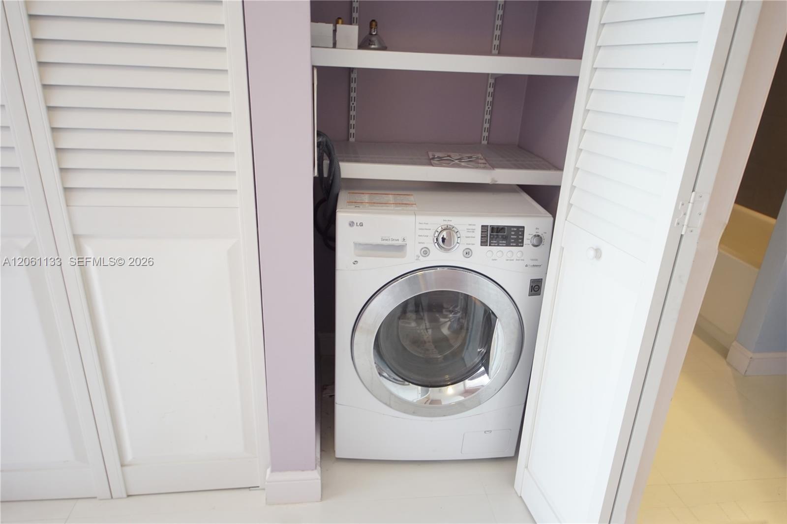 Ver detalles 617 2 / 2 1240 sq. ft. $ 2026-07-28 0 foto