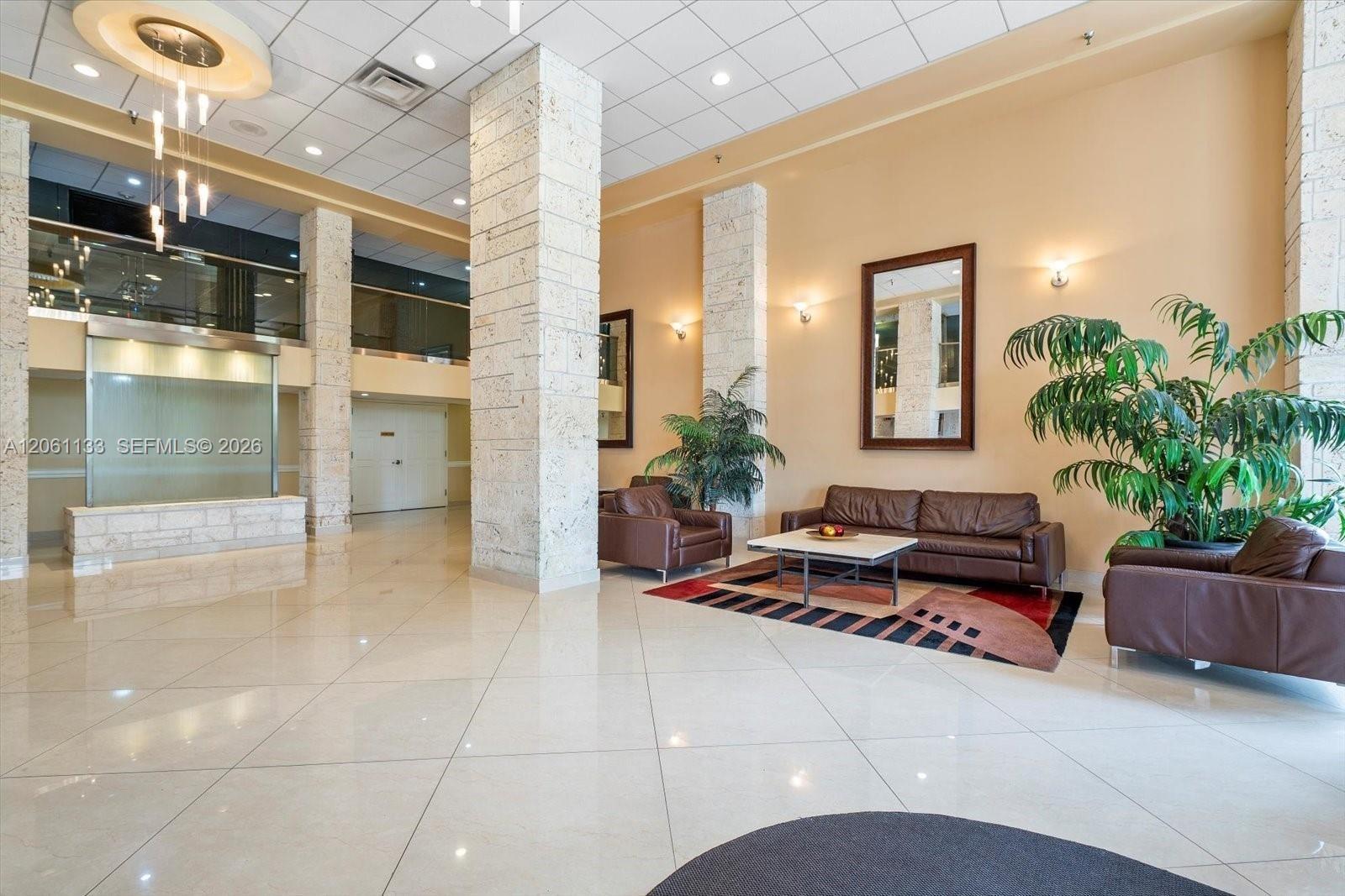Ver detalles 617 2 / 2 1240 sq. ft. $ 2026-07-28 0 foto