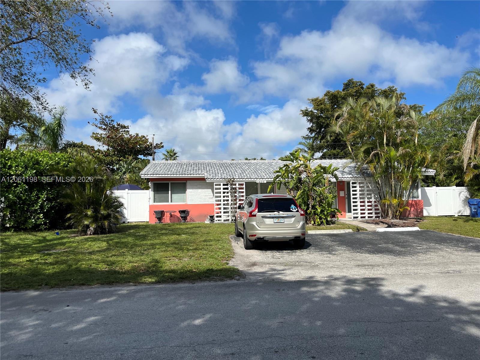 Ver detalles / 1485 sq. ft. $ 2026-07-28 0 foto