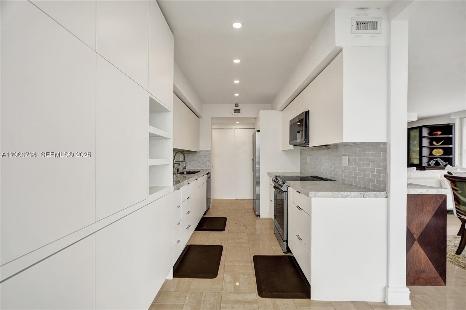 Photo of 19355 Turnberry Way #26E, Aventura, Florida, 33180 -