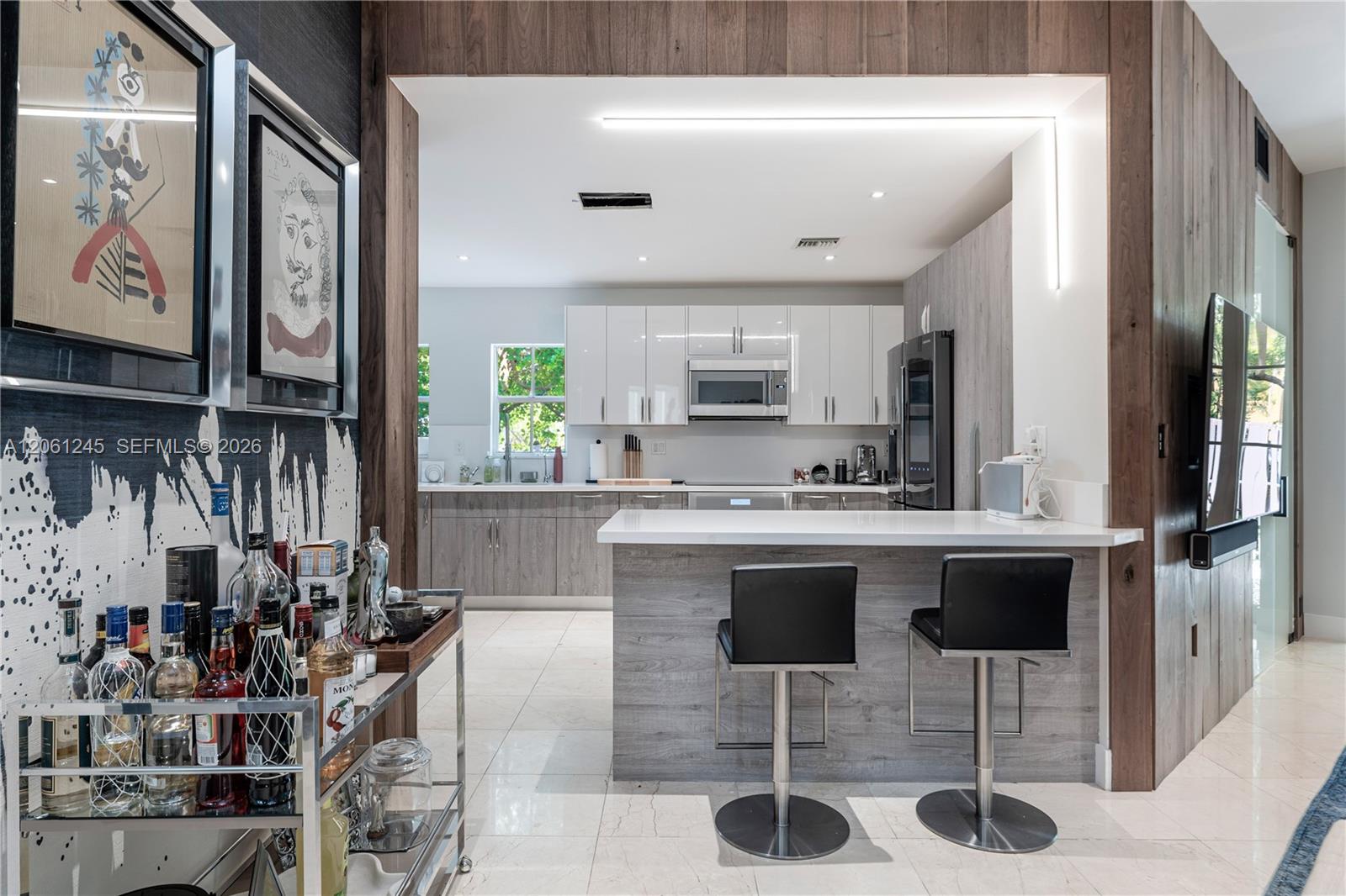 Photo of 18460 30th Ave  (18460), Aventura, Florida, 33160 - 