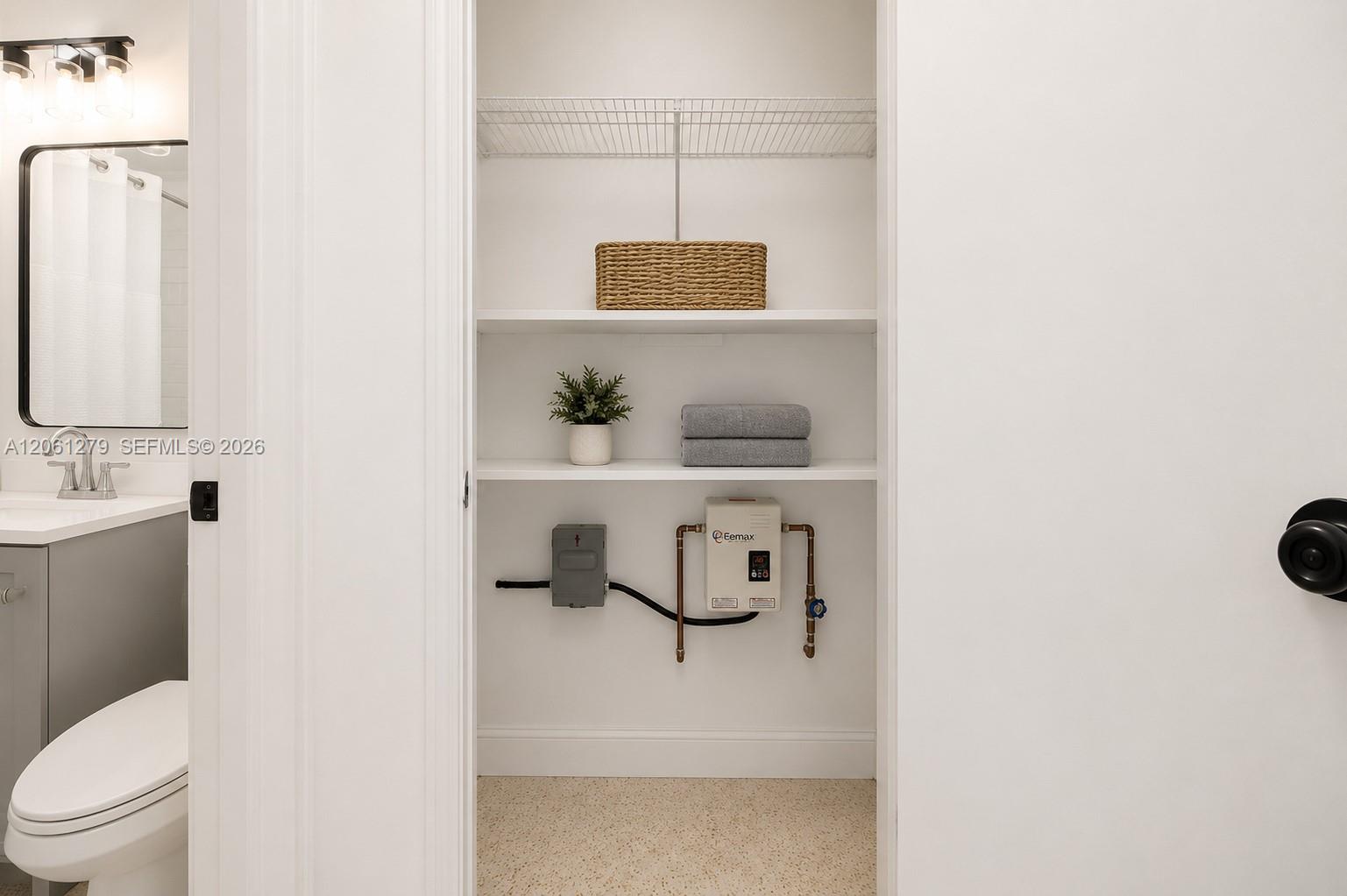 Ver detalles / 2100 sq. ft. $ 2026-07-28 0 foto