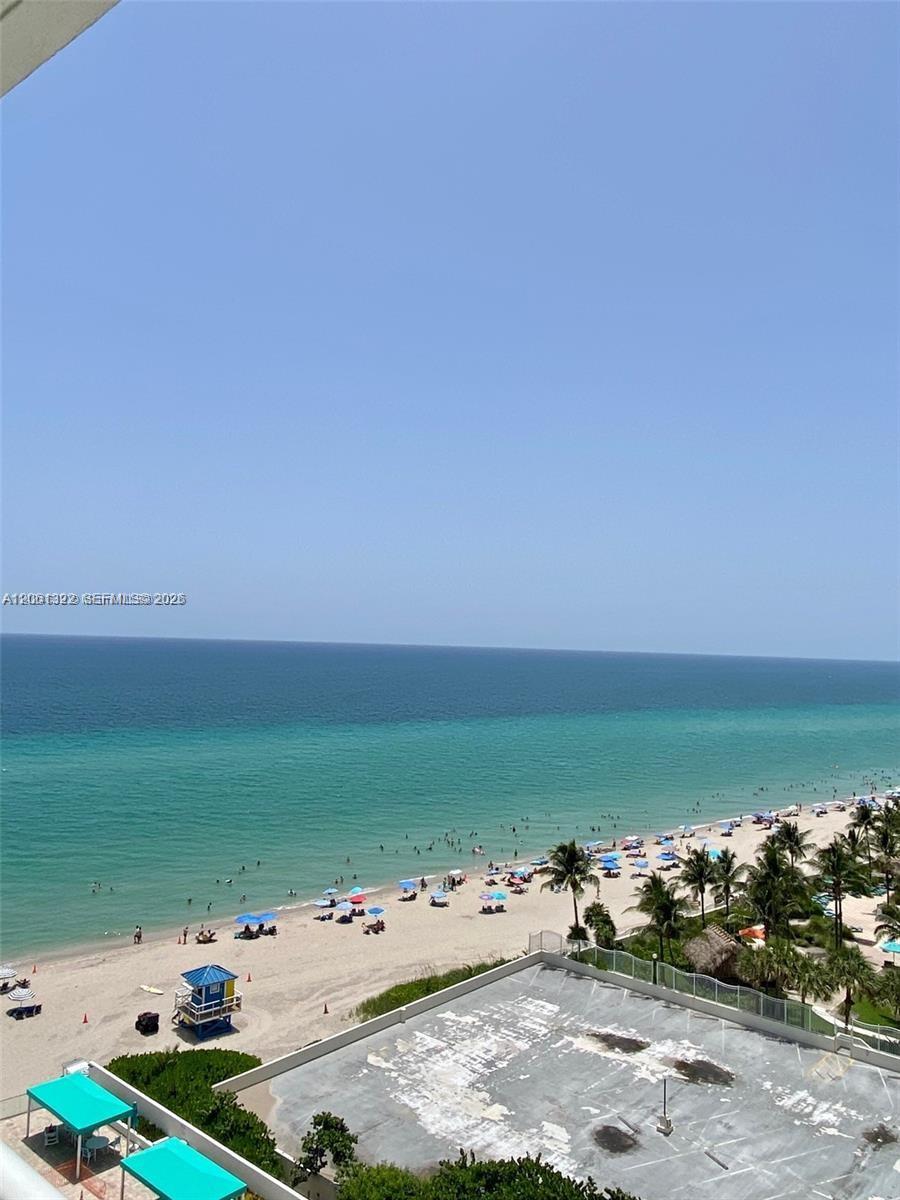 Photo of 3725 Ocean Dr  #1108, Hollywood, Florida, 33019 - 