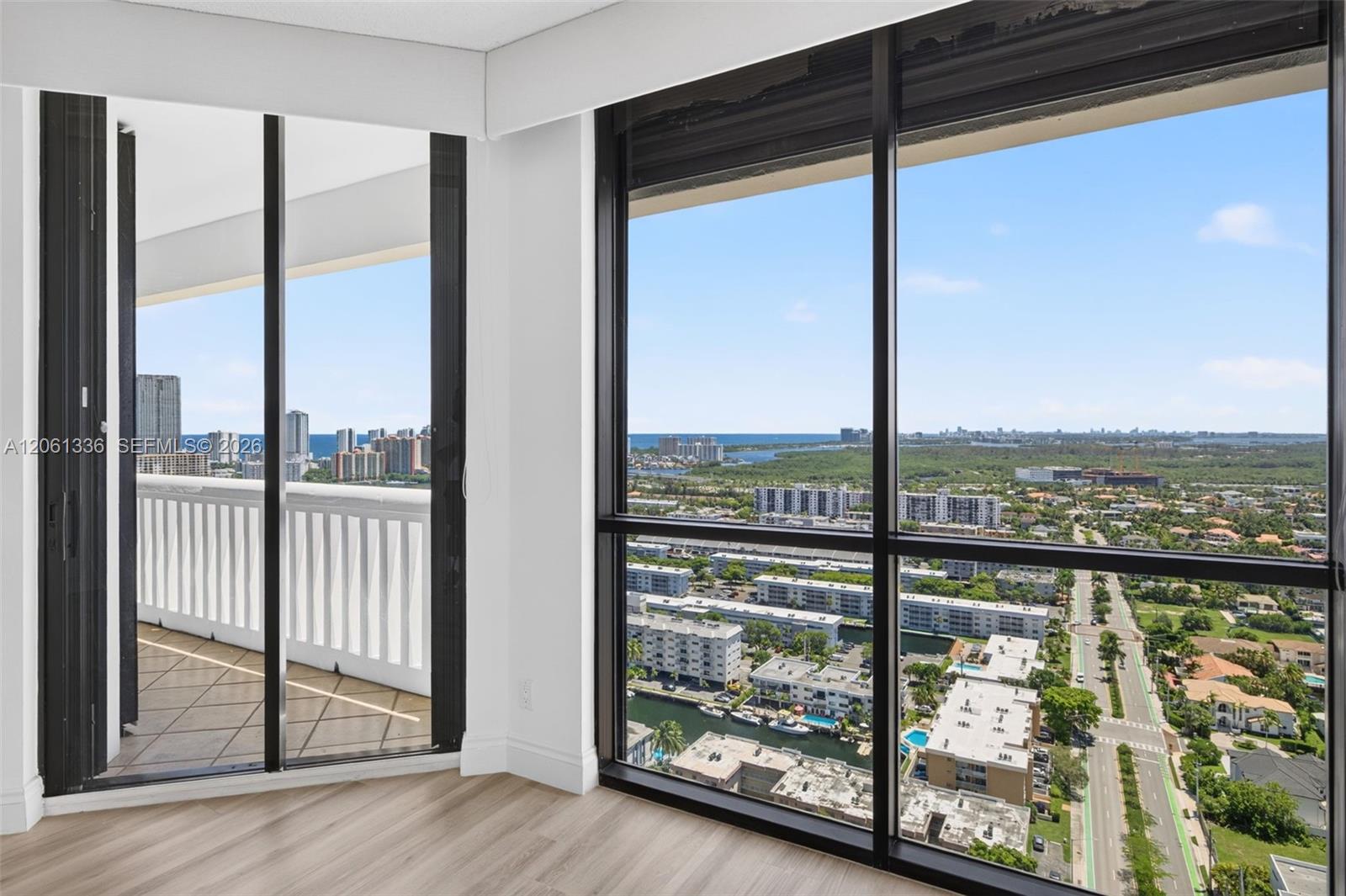 3008 2 / 2 1560 sq. ft. $ 2026-07-28 0 foto