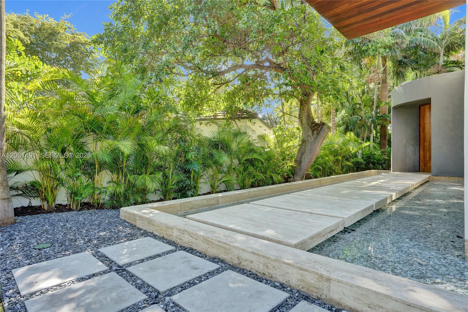 Photo of   , Golden Beach, Florida, 33160 - 