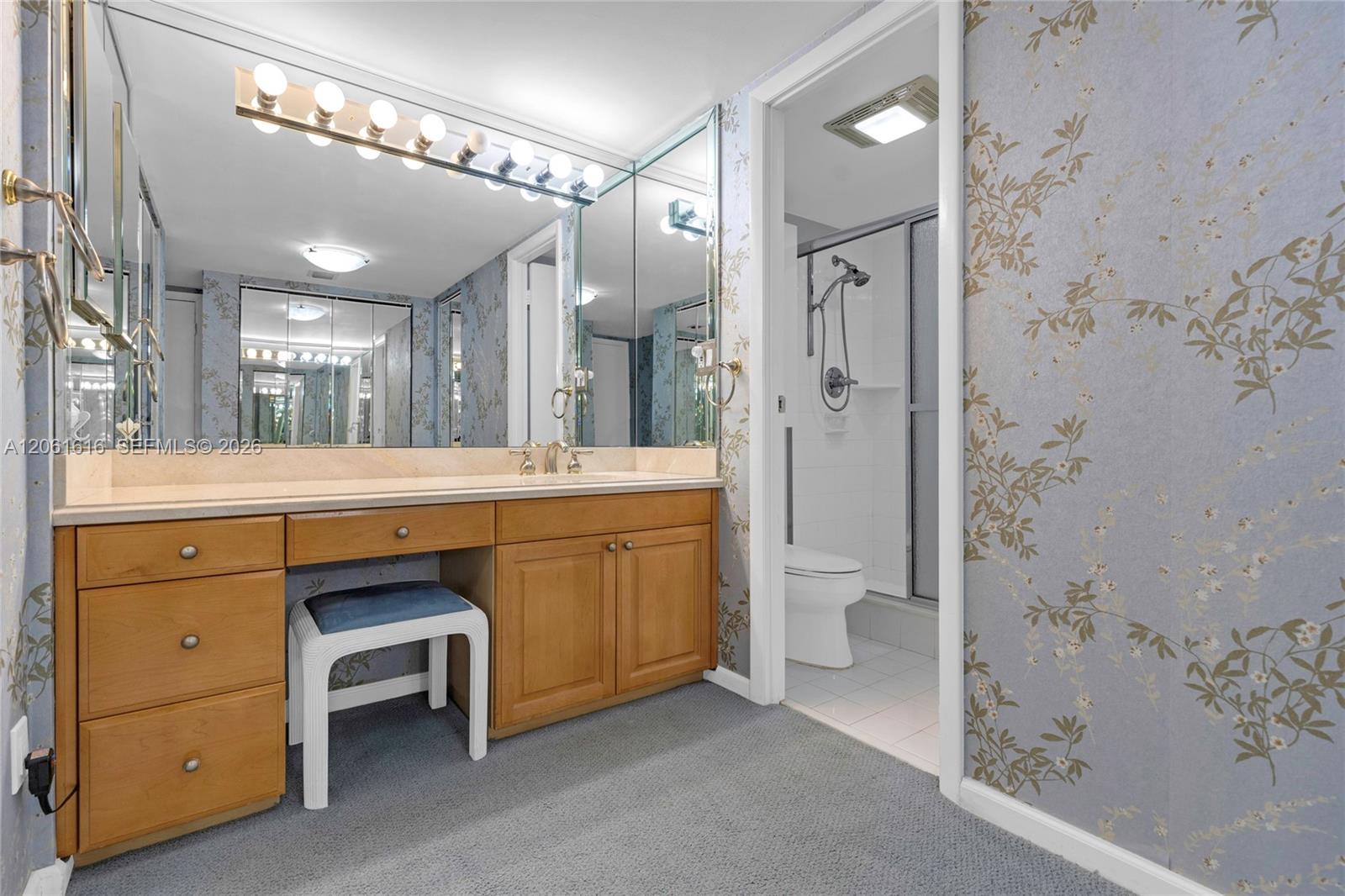 Photo of 20335 Country Club Dr  #1806, Aventura, Florida, 33180 - 