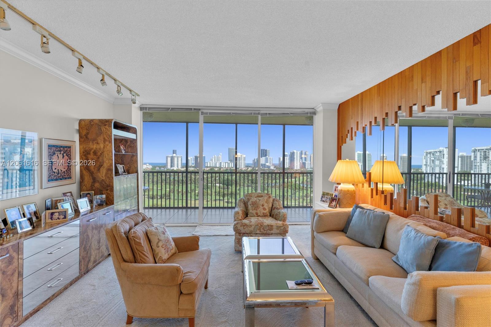 Photo of 20335 Country Club Dr  #1806, Aventura, Florida, 33180 - 
