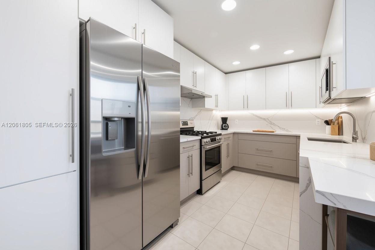 See details 501 2 / 3 1510 sq. ft. $ 2026-07-29 0 Photo