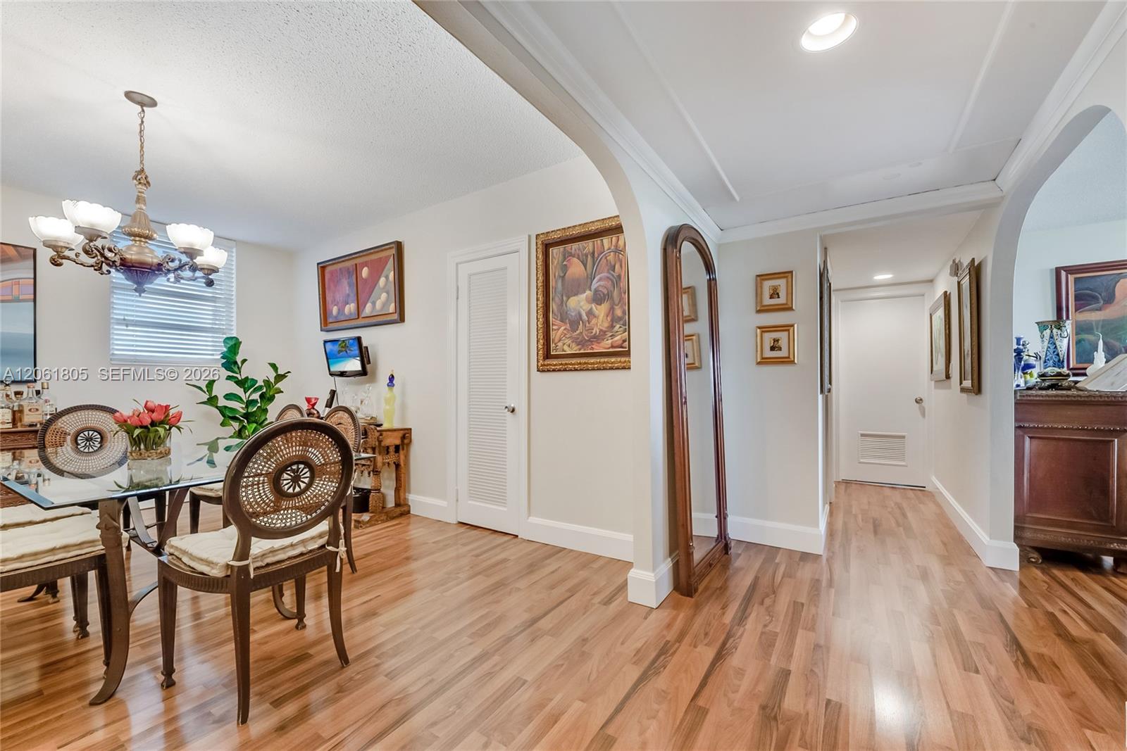 See details 501 2 / 3 1510 sq. ft. $ 2026-07-29 0 Photo