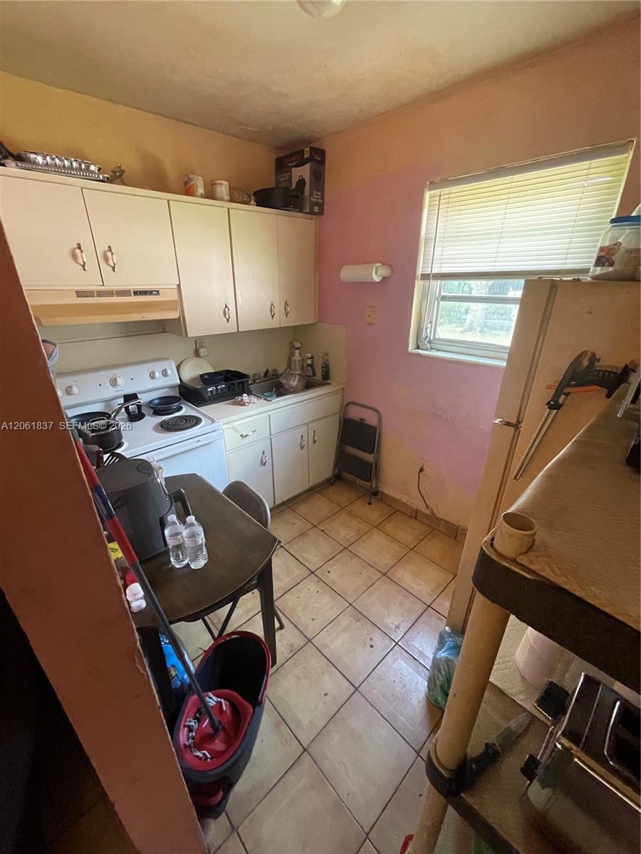 See details / 2189 sq. ft. $ 2026-07-30 0 Photo