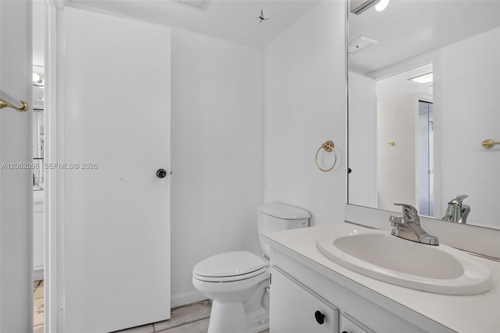 Photo of 20335 Country Club Dr  #107, Aventura, Florida, 33180 - 