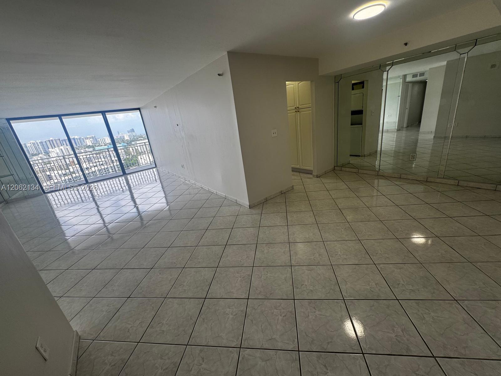 See details 2110 2 / 2 1840 sq. ft. $ 2026-07-29 0 Photo
