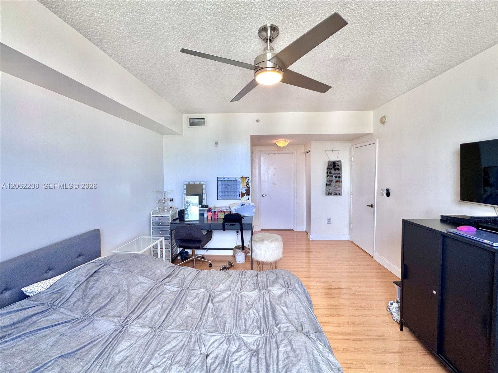 Photo of #618, Aventura, Florida, 33180 -