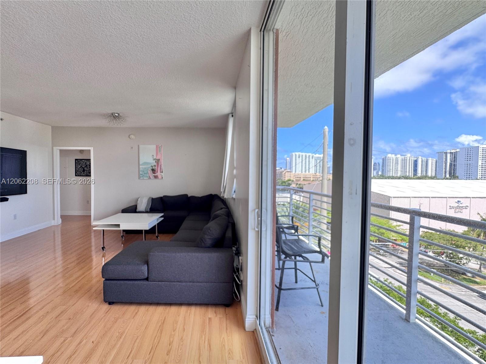 Photo of #618, Aventura, Florida, 33180 -