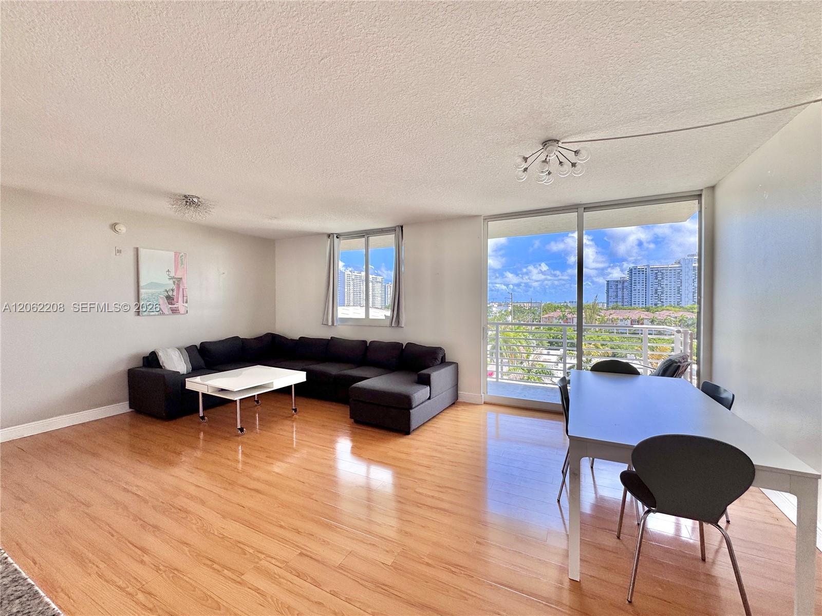 Photo of #618, Aventura, Florida, 33180 -