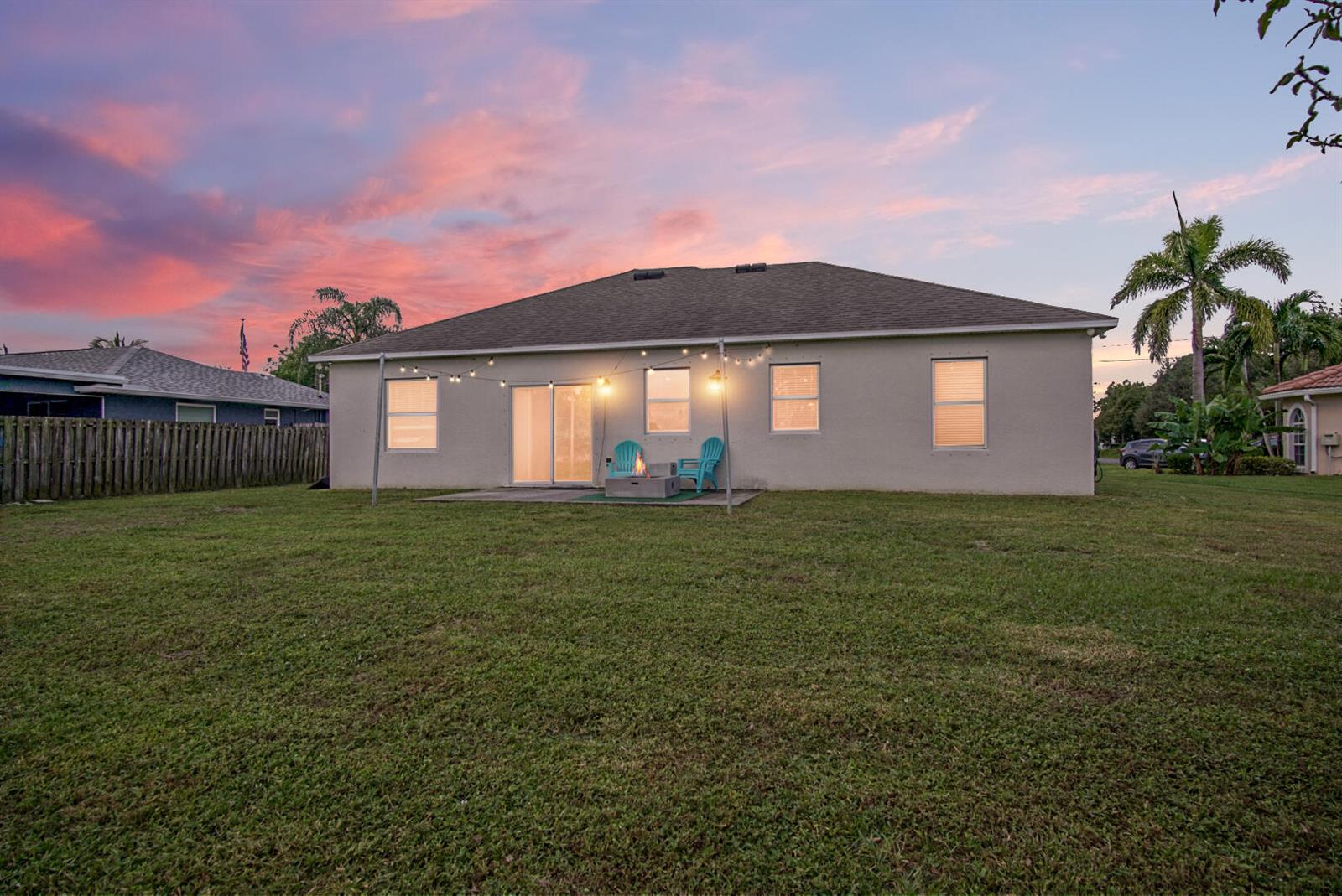 Ver detalles 2109 3 / 2 1600 sq. ft. $ 2026-07-30 0 foto