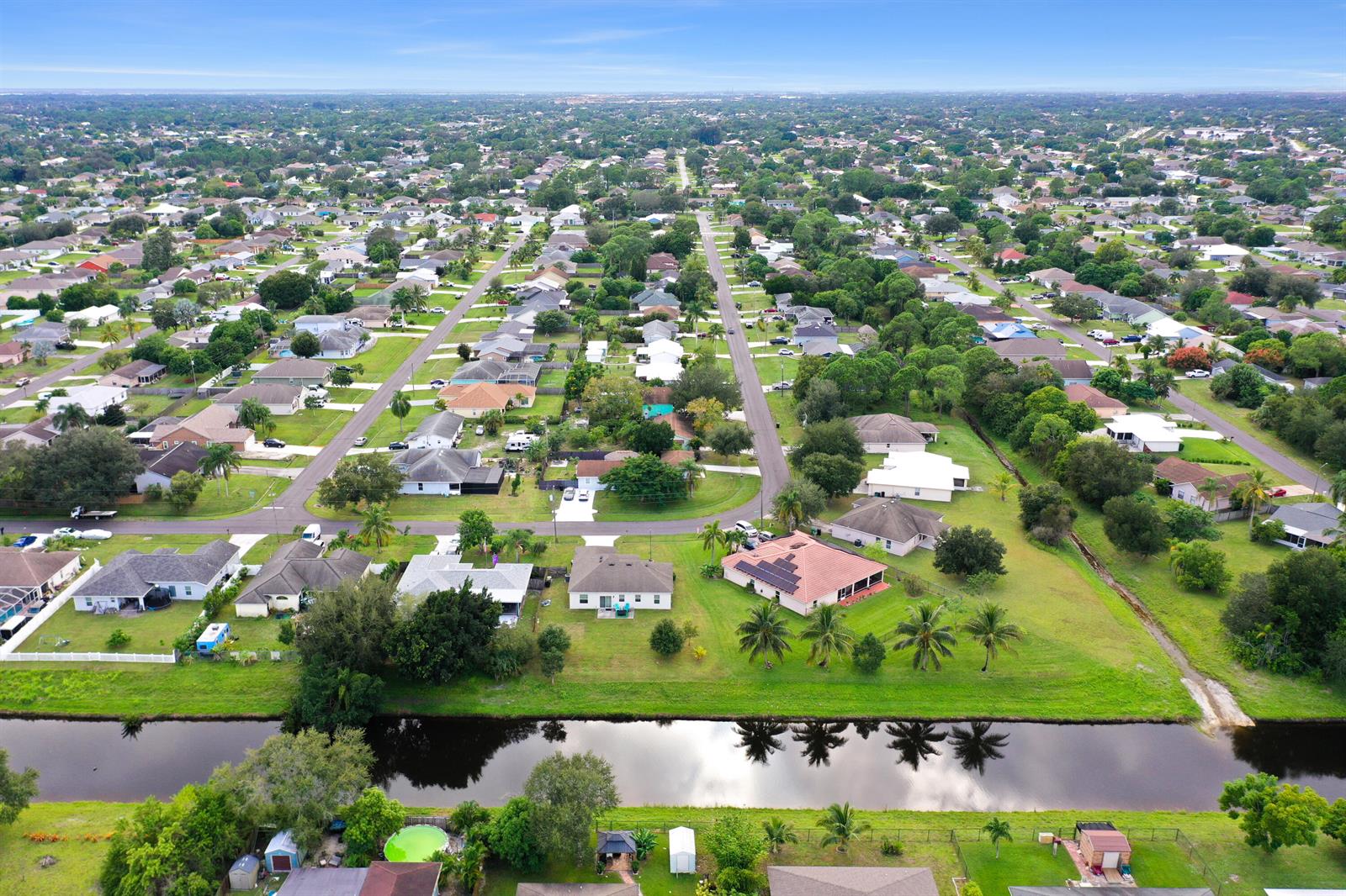 Ver detalles 2109 3 / 2 1600 sq. ft. $ 2026-07-30 0 foto