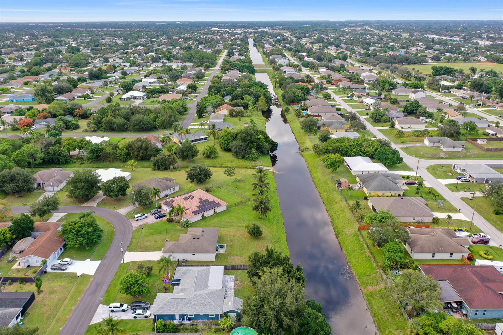 Ver detalles 2109 3 / 2 1600 sq. ft. $ 2026-07-30 0 foto