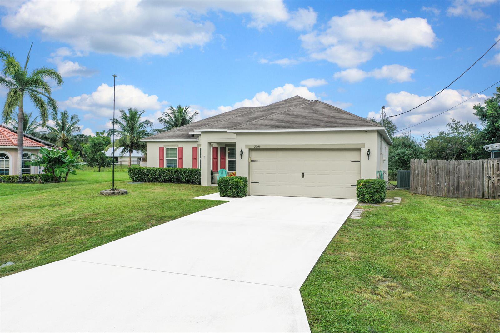 Ver detalles 2109 3 / 2 1600 sq. ft. $ 2026-07-30 0 foto