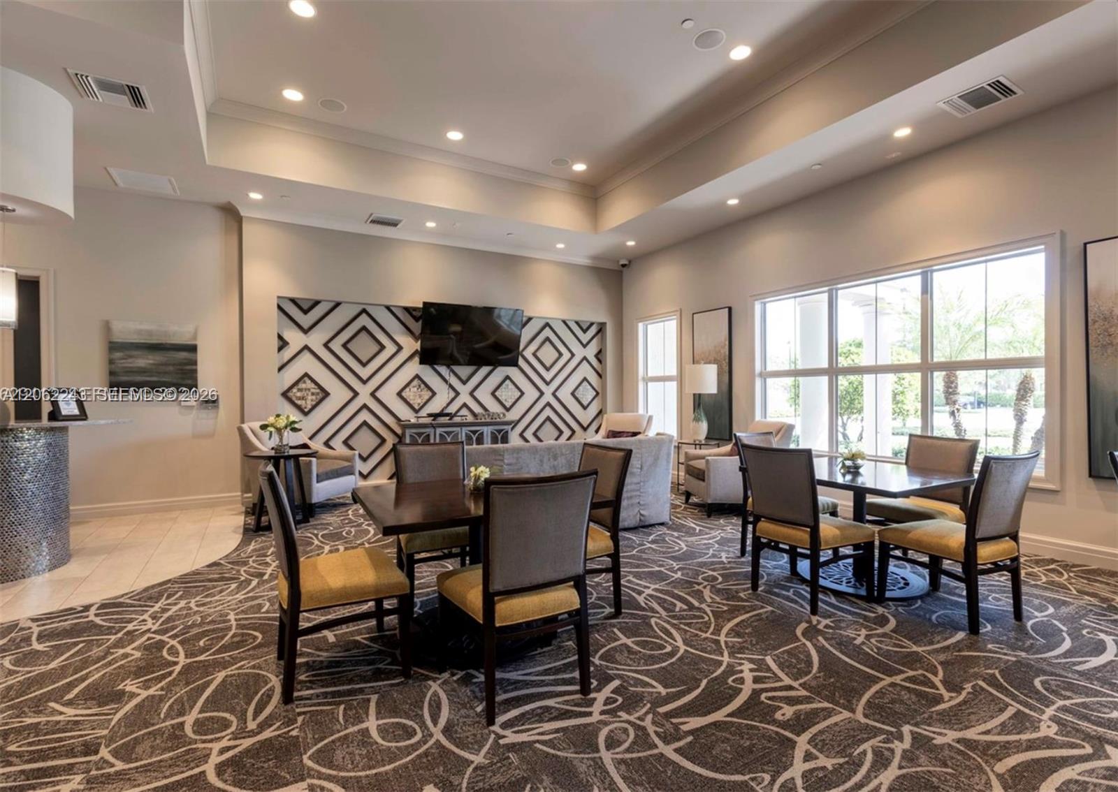 1240 3 / 3 1421 sq. ft. $ 2026-07-30 0 Photo