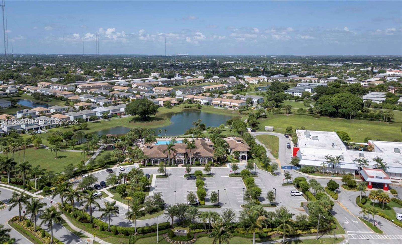 1240 3 / 3 1421 sq. ft. $ 2026-07-30 0 Photo
