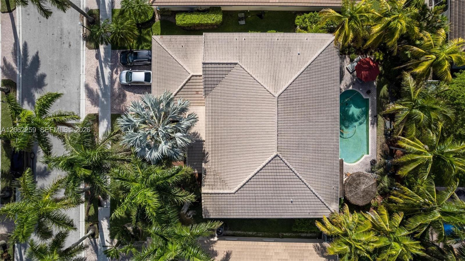 904 6 / 5 4027 sq. ft. $ 2026-07-30 0 foto