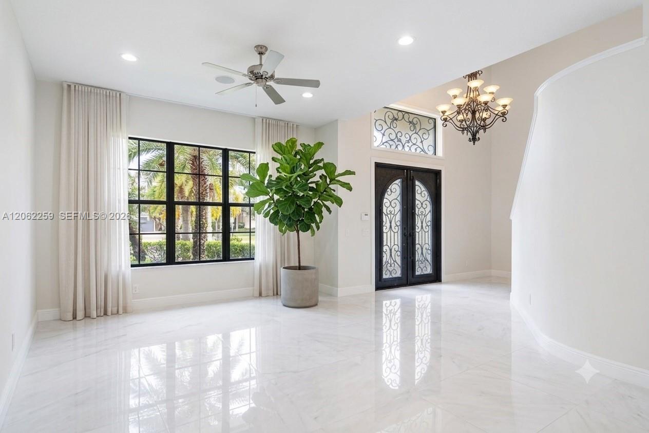 904 6 / 5 4027 sq. ft. $ 2026-07-30 0 foto