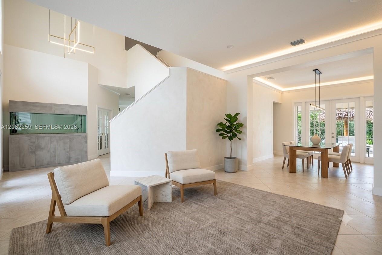 904 6 / 5 4027 sq. ft. $ 2026-07-30 0 foto