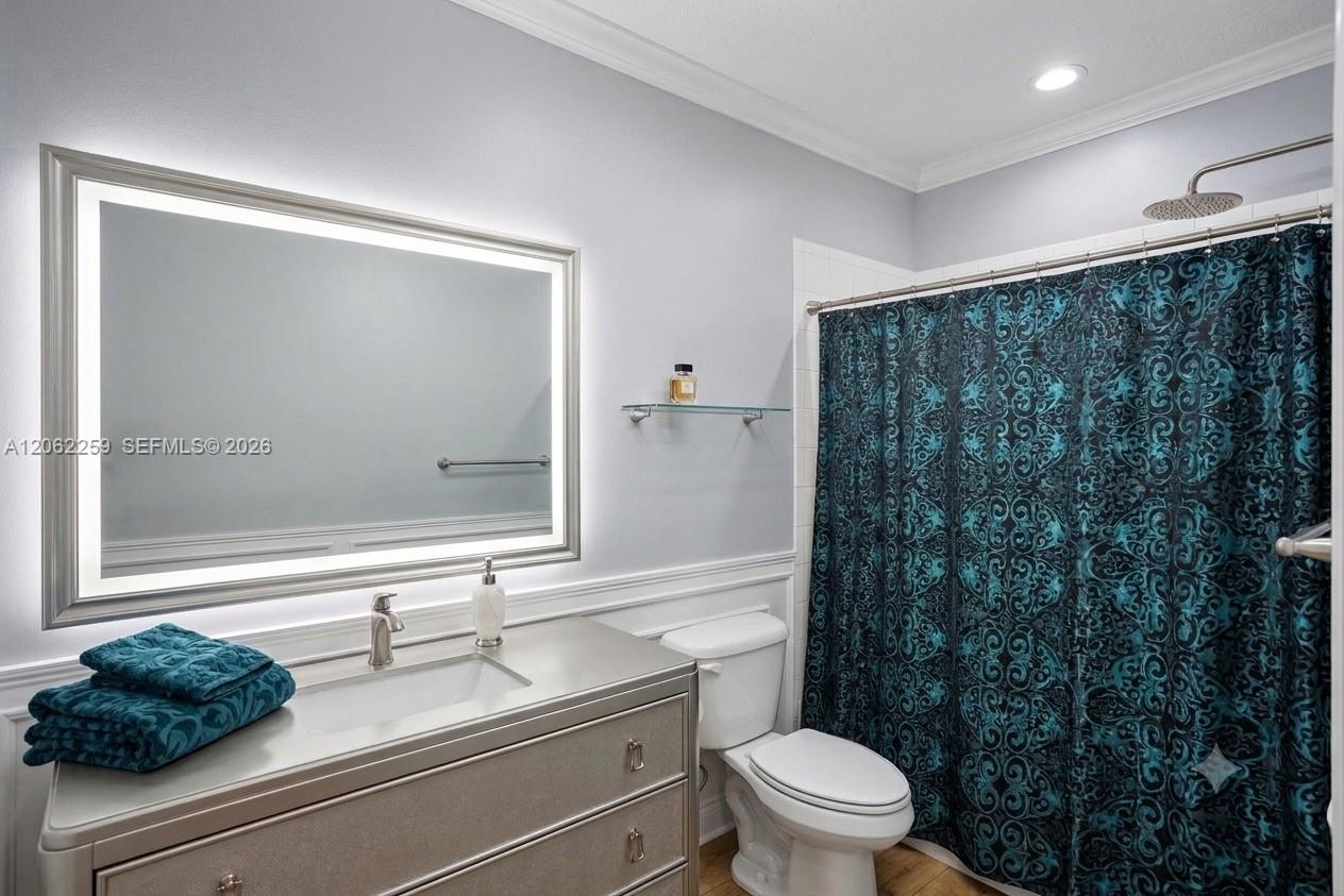 904 6 / 5 4027 sq. ft. $ 2026-07-30 0 foto
