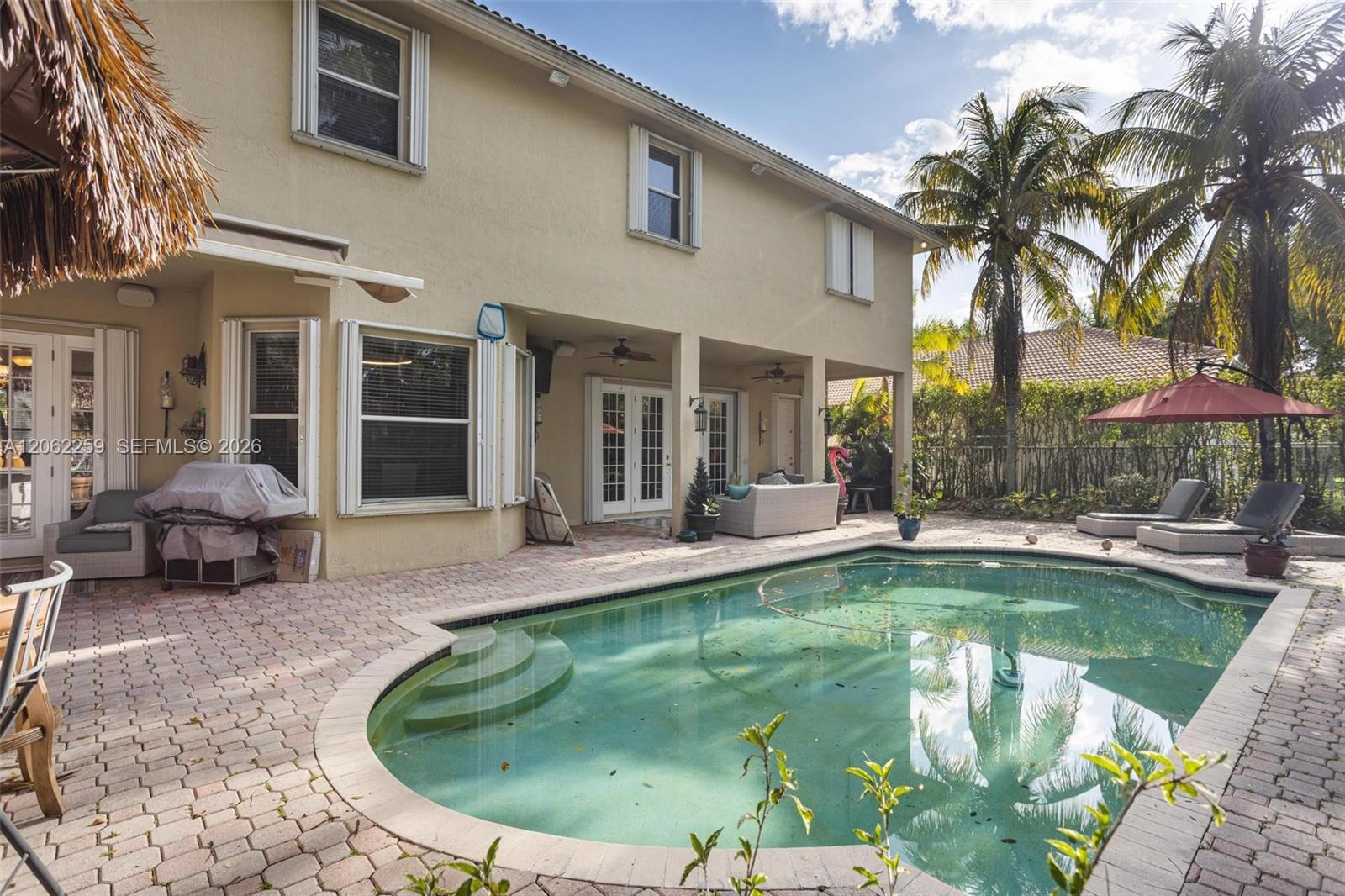 904 6 / 5 4027 sq. ft. $ 2026-07-30 0 foto