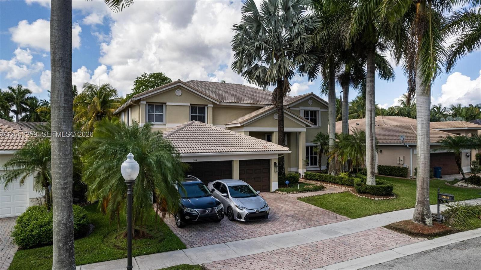 904 6 / 5 4027 sq. ft. $ 2026-07-30 0 foto