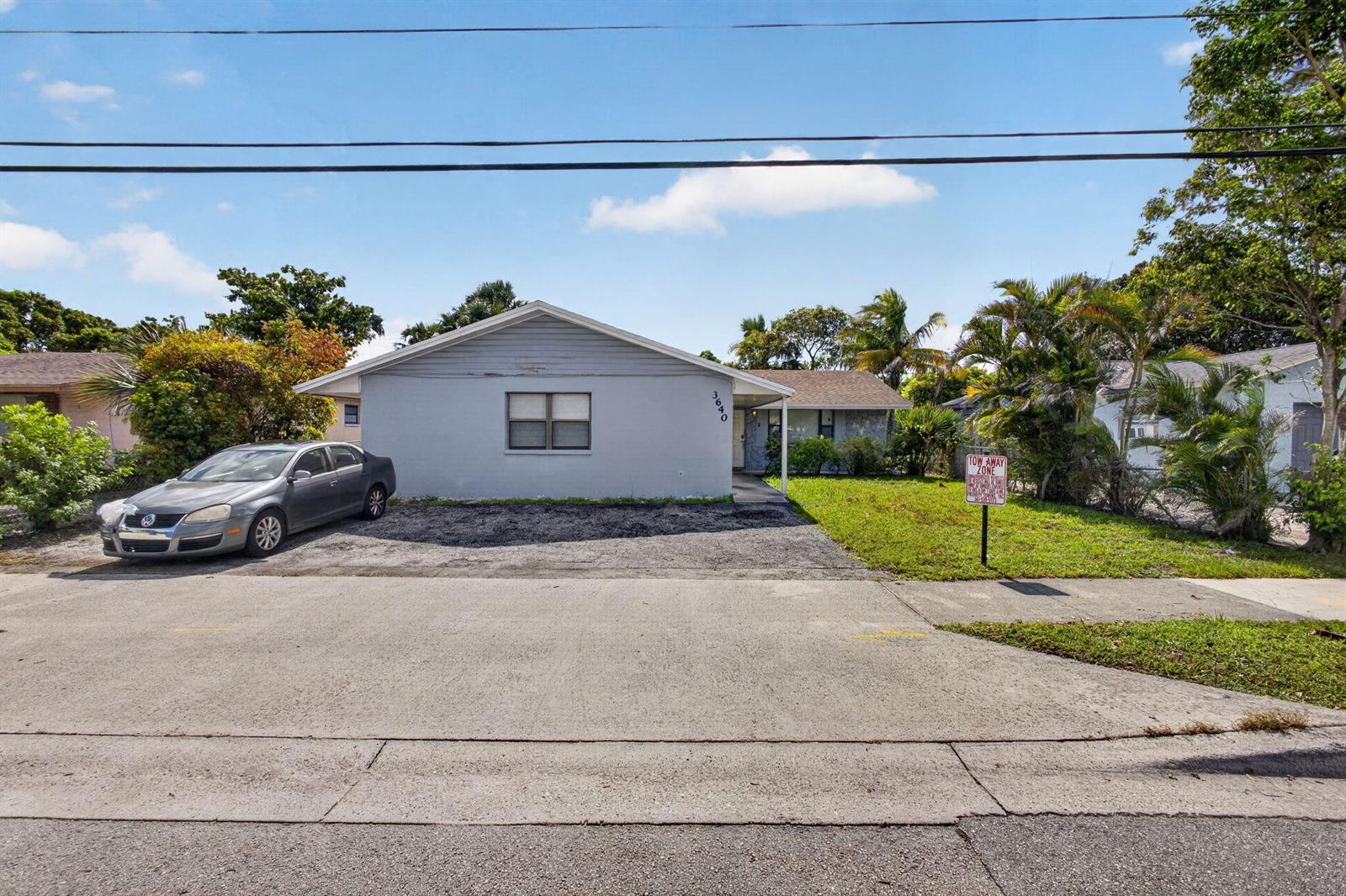 See details / 0 1965 sq. ft. $ 2026-08-03 0 Photo