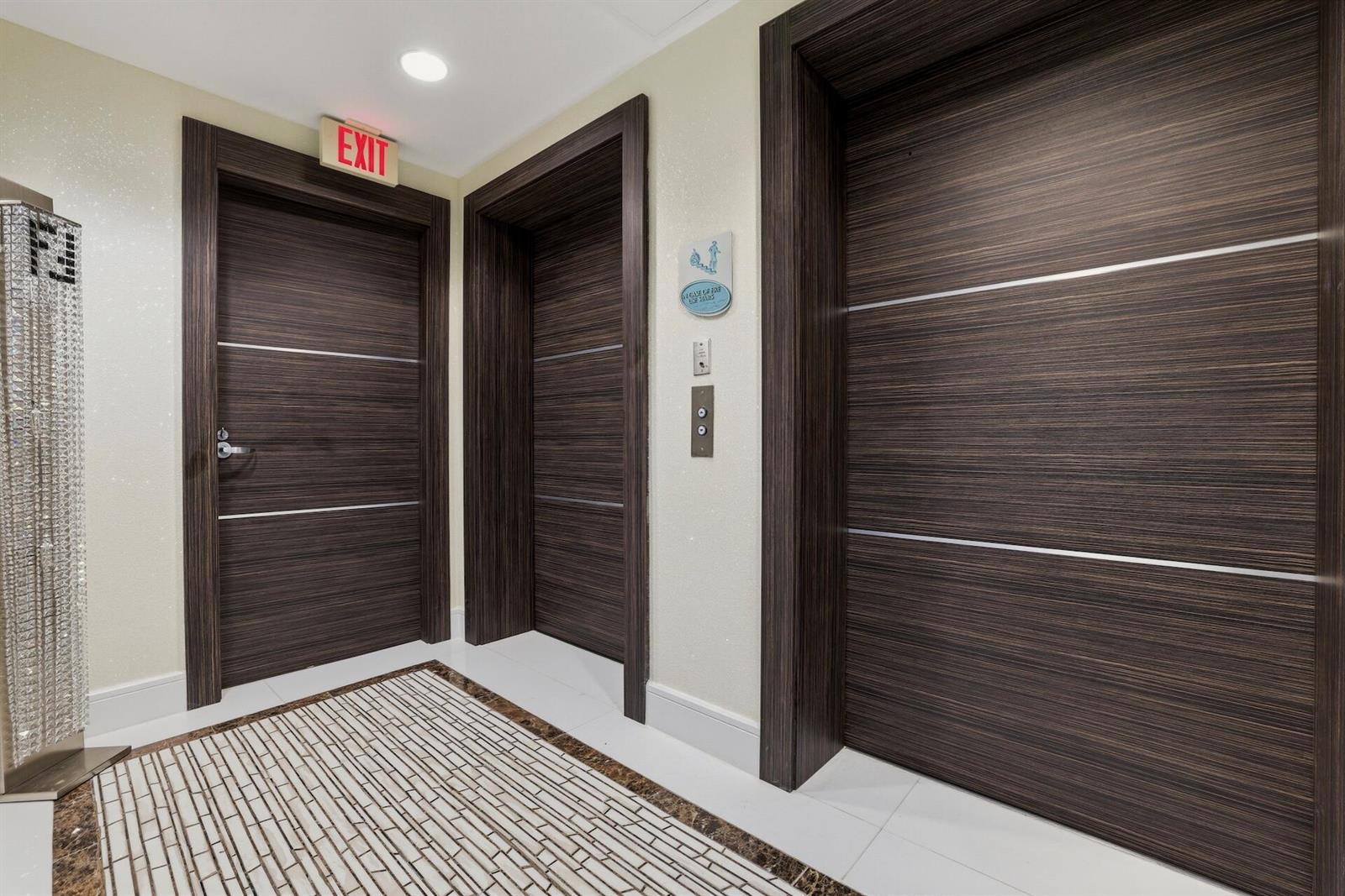 See details PH 5109 3 / 4045 sq. ft. $ 2026-07-31 0 Photo