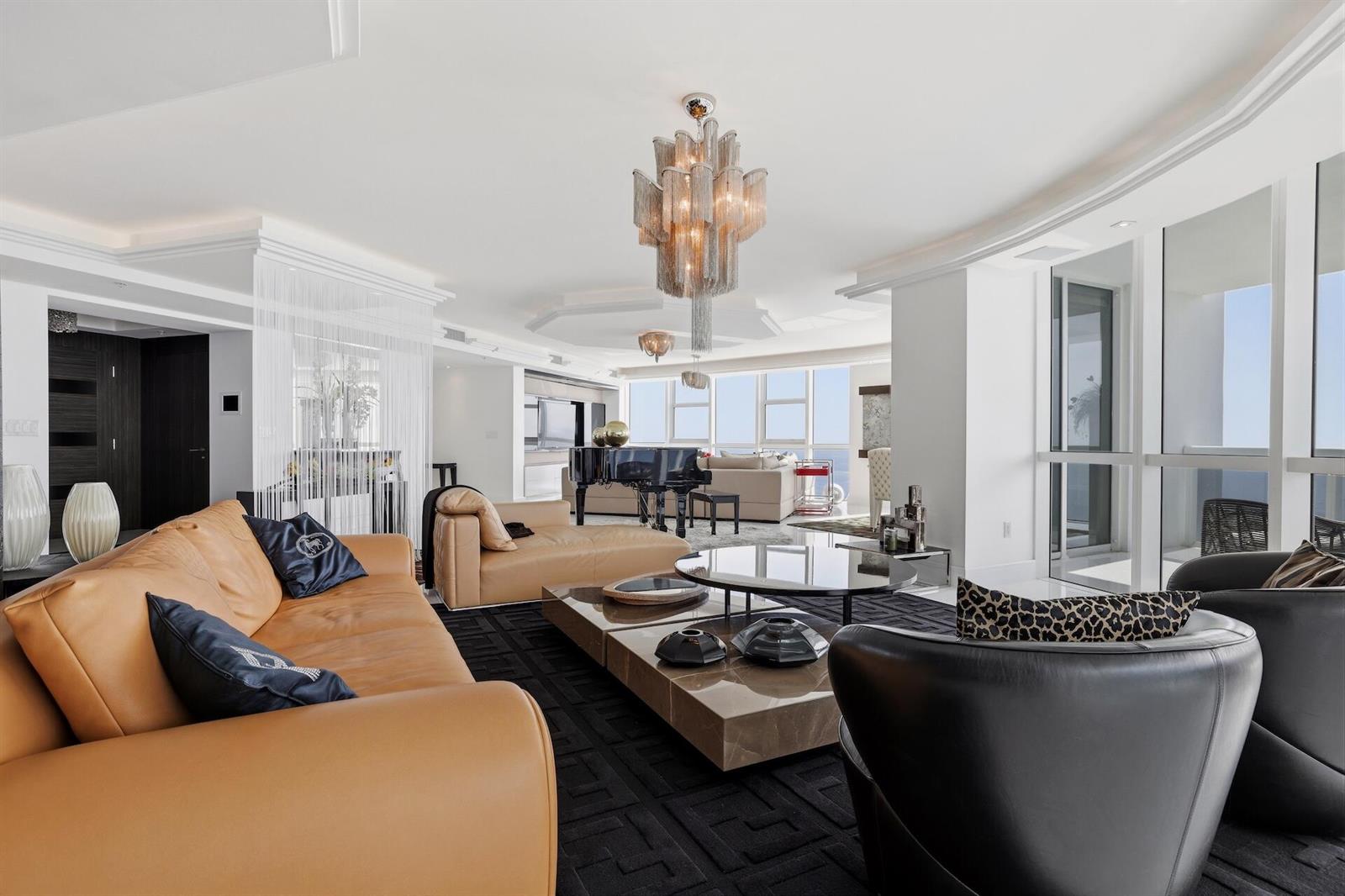 See details PH 5109 3 / 4045 sq. ft. $ 2026-07-31 0 Photo