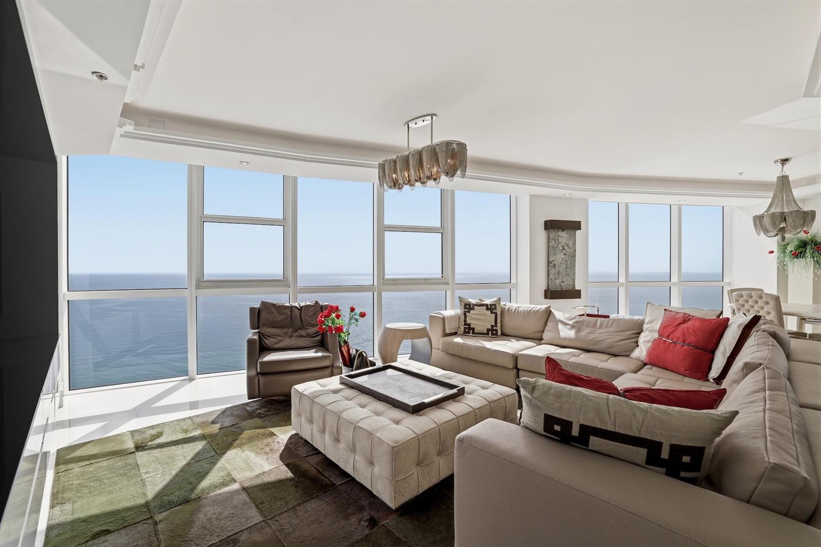 See details PH 5109 3 / 4045 sq. ft. $ 2026-07-31 0 Photo