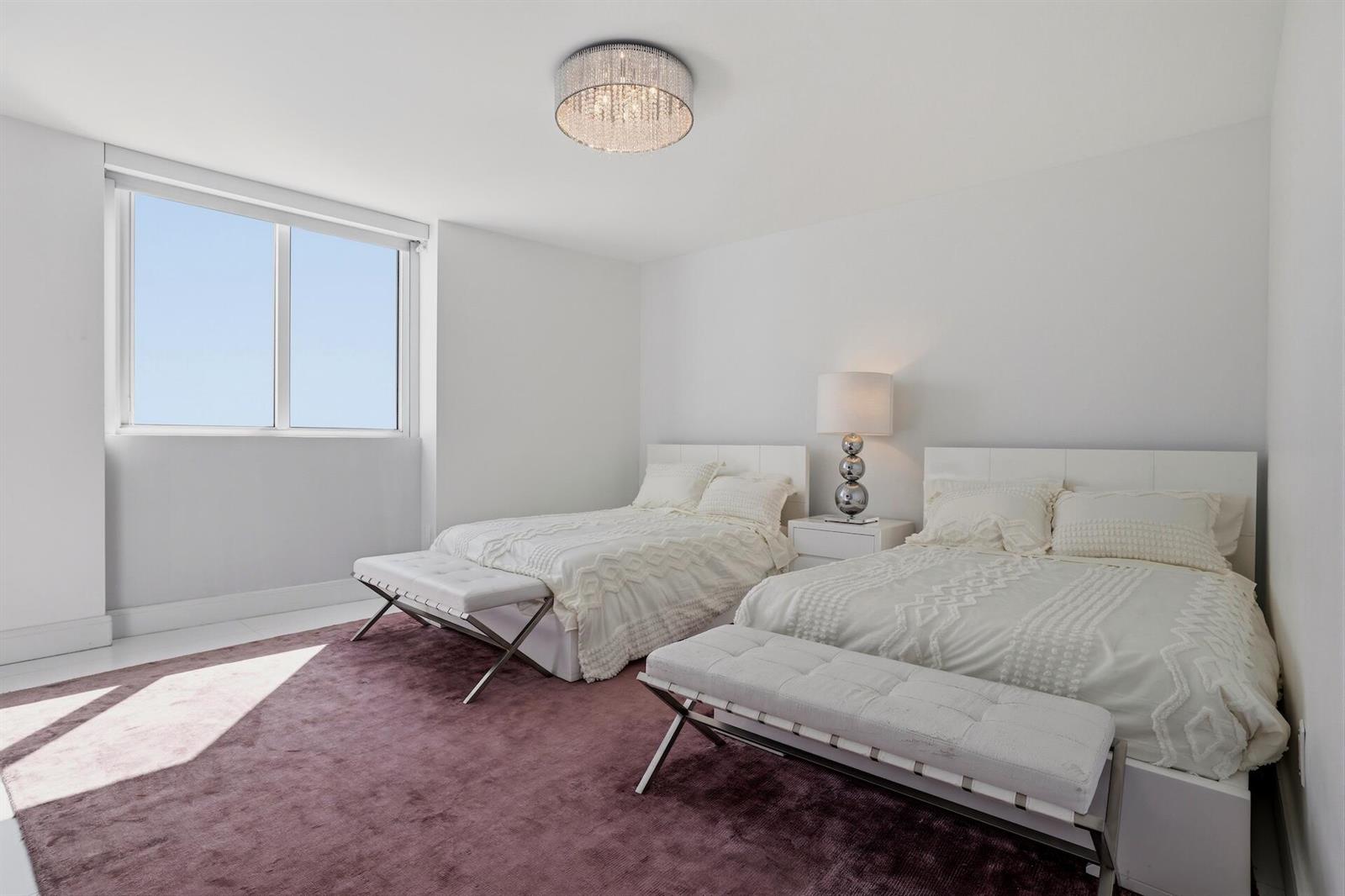 See details PH 5109 3 / 4045 sq. ft. $ 2026-07-31 0 Photo