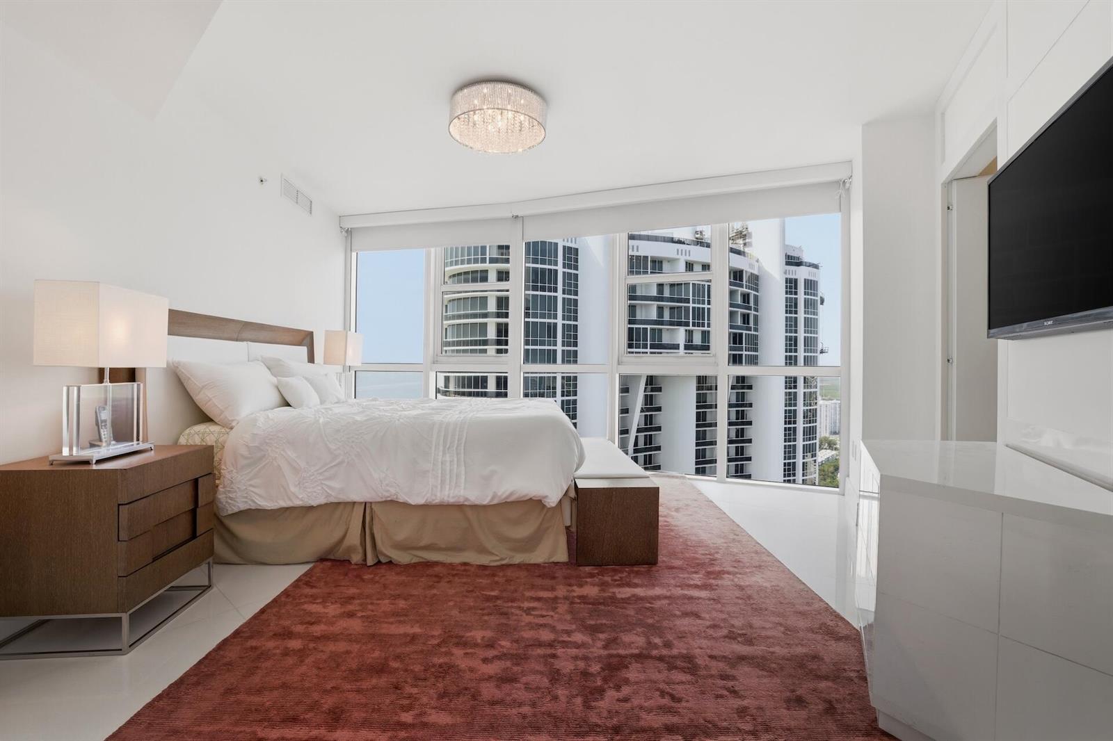 See details PH 5109 3 / 4045 sq. ft. $ 2026-07-31 0 Photo