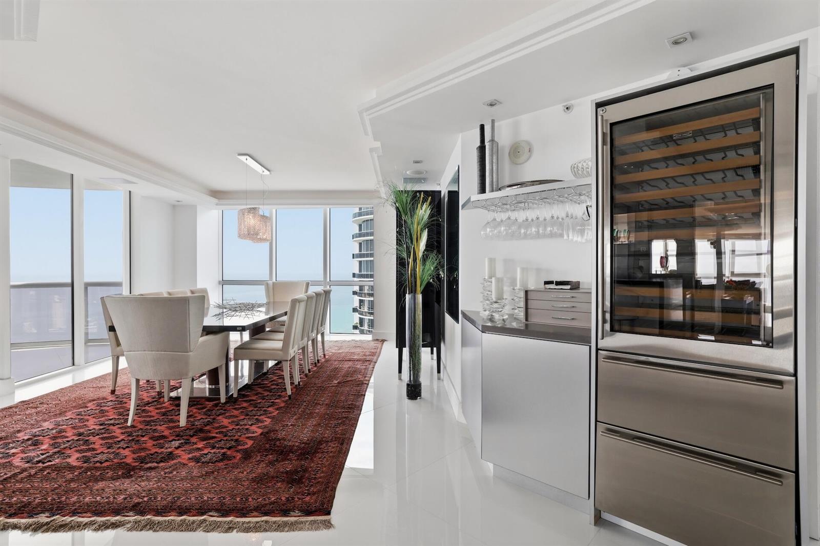 See details PH 5109 3 / 4045 sq. ft. $ 2026-07-31 0 Photo