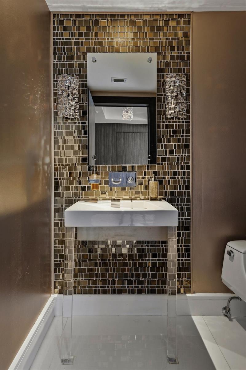 See details PH 5109 3 / 4045 sq. ft. $ 2026-07-31 0 Photo