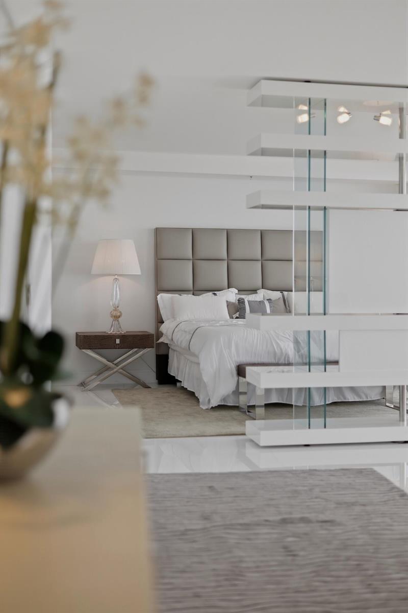 See details PH 5109 3 / 4045 sq. ft. $ 2026-07-31 0 Photo