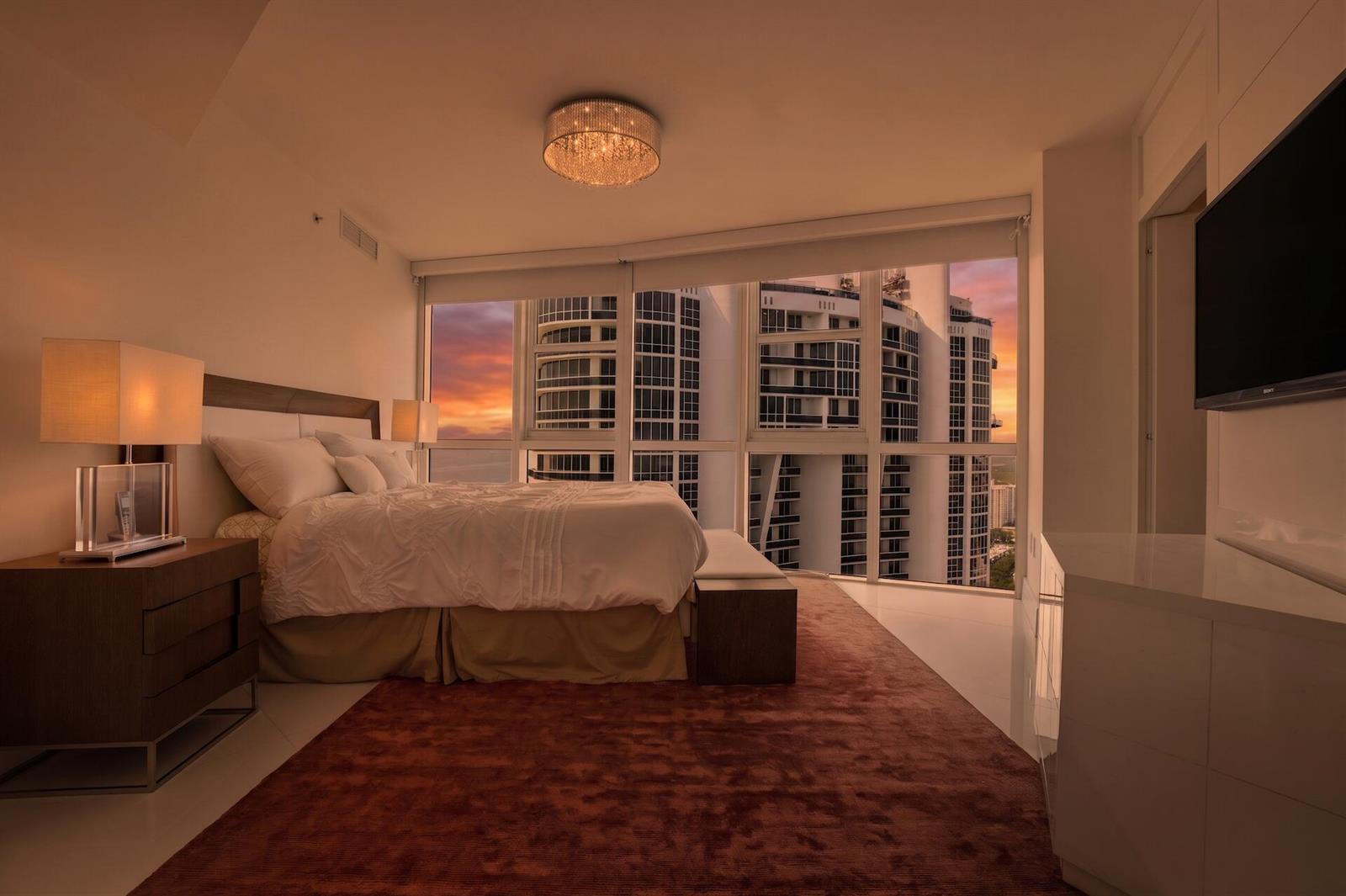 See details PH 5109 3 / 4045 sq. ft. $ 2026-07-31 0 Photo