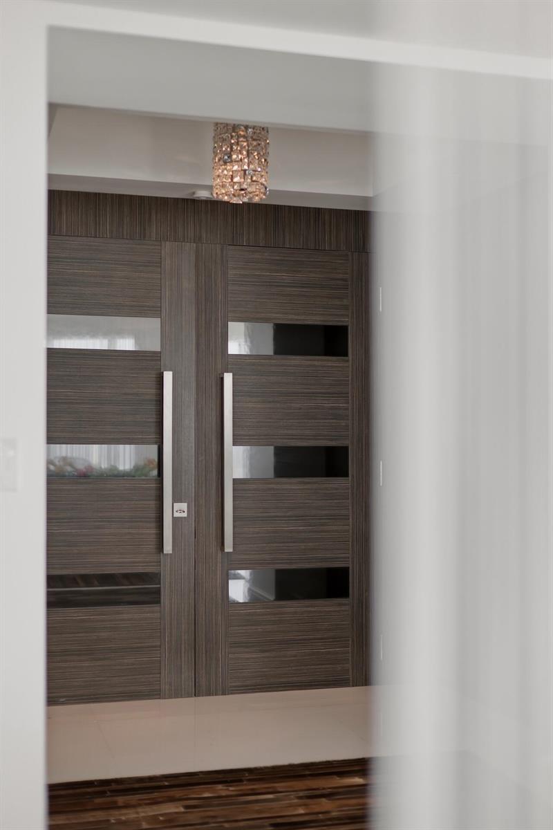 See details PH 5109 3 / 4045 sq. ft. $ 2026-07-31 0 Photo