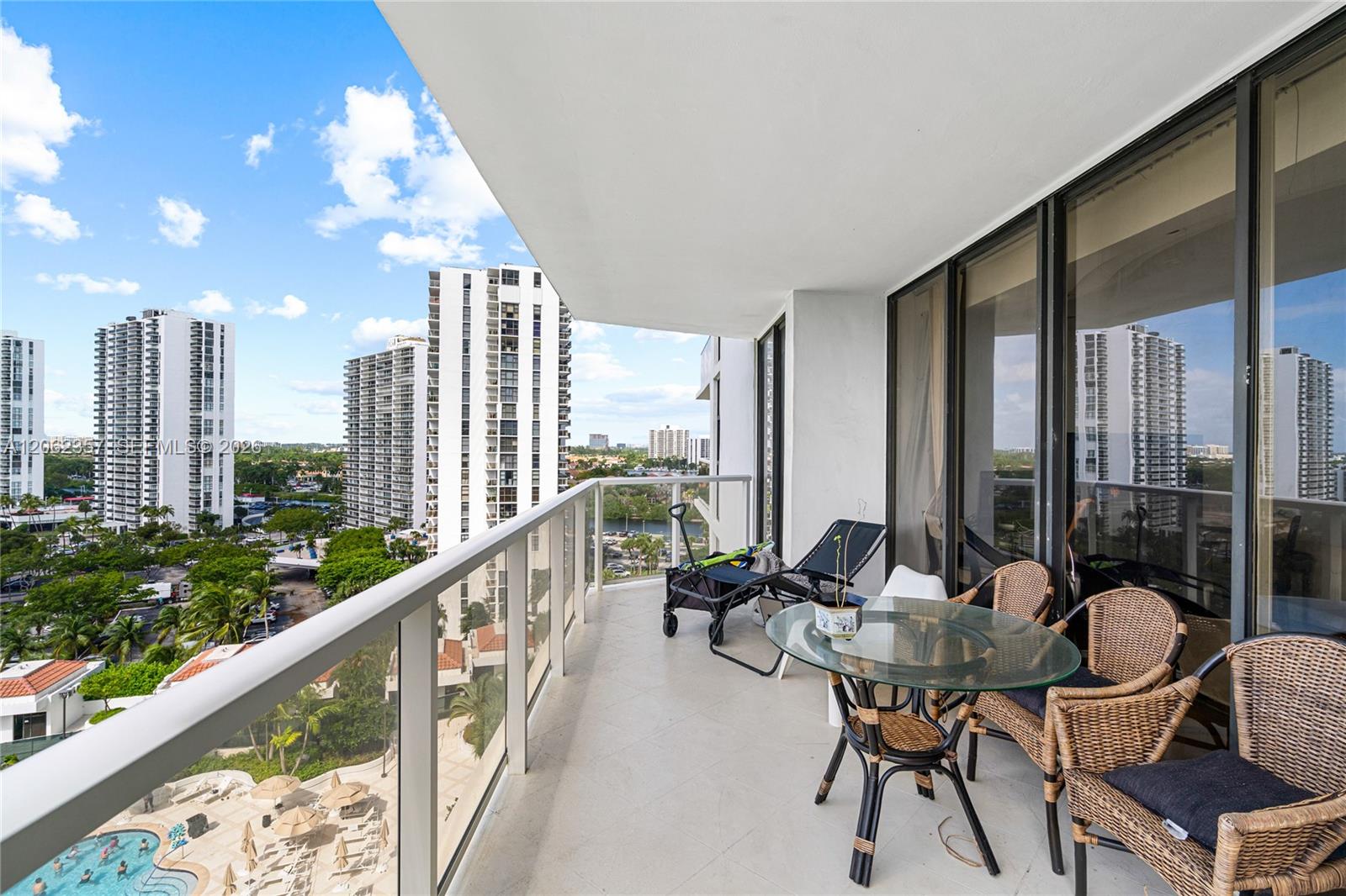 Photo of 20281 Country Club Dr  #909, Aventura, Florida, 33180 - 