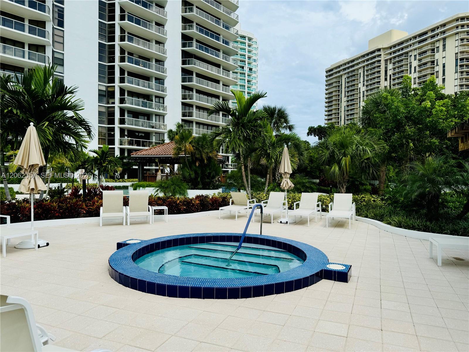 Photo of 20281 Country Club Dr  #909, Aventura, Florida, 33180 - 