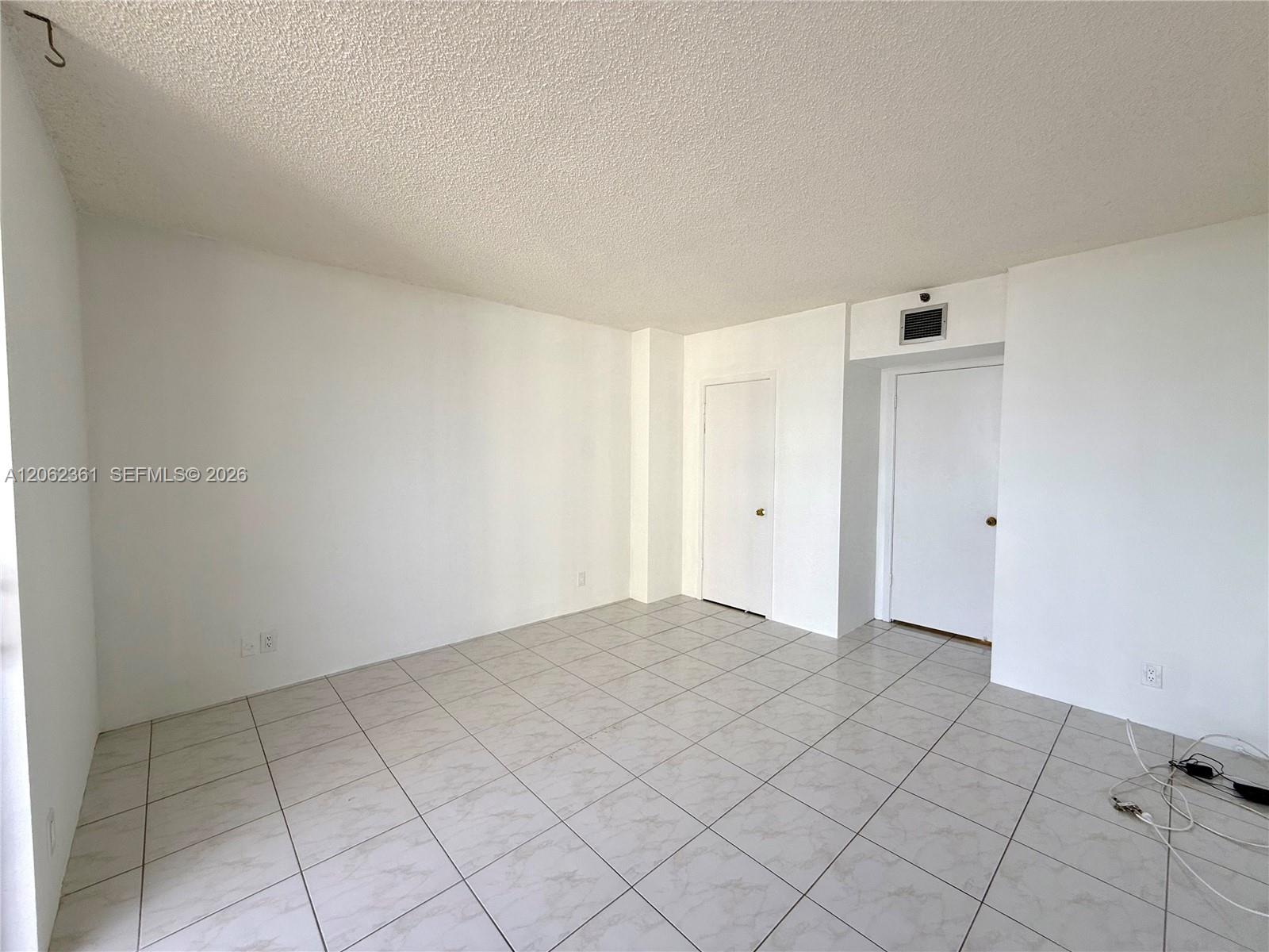 Photo of 19355 Turnberry Way #12C, Aventura, Florida, 33180 -