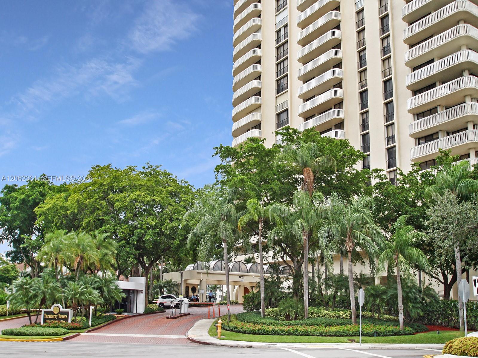 Photo of 19355 Turnberry Way #12C, Aventura, Florida, 33180 -