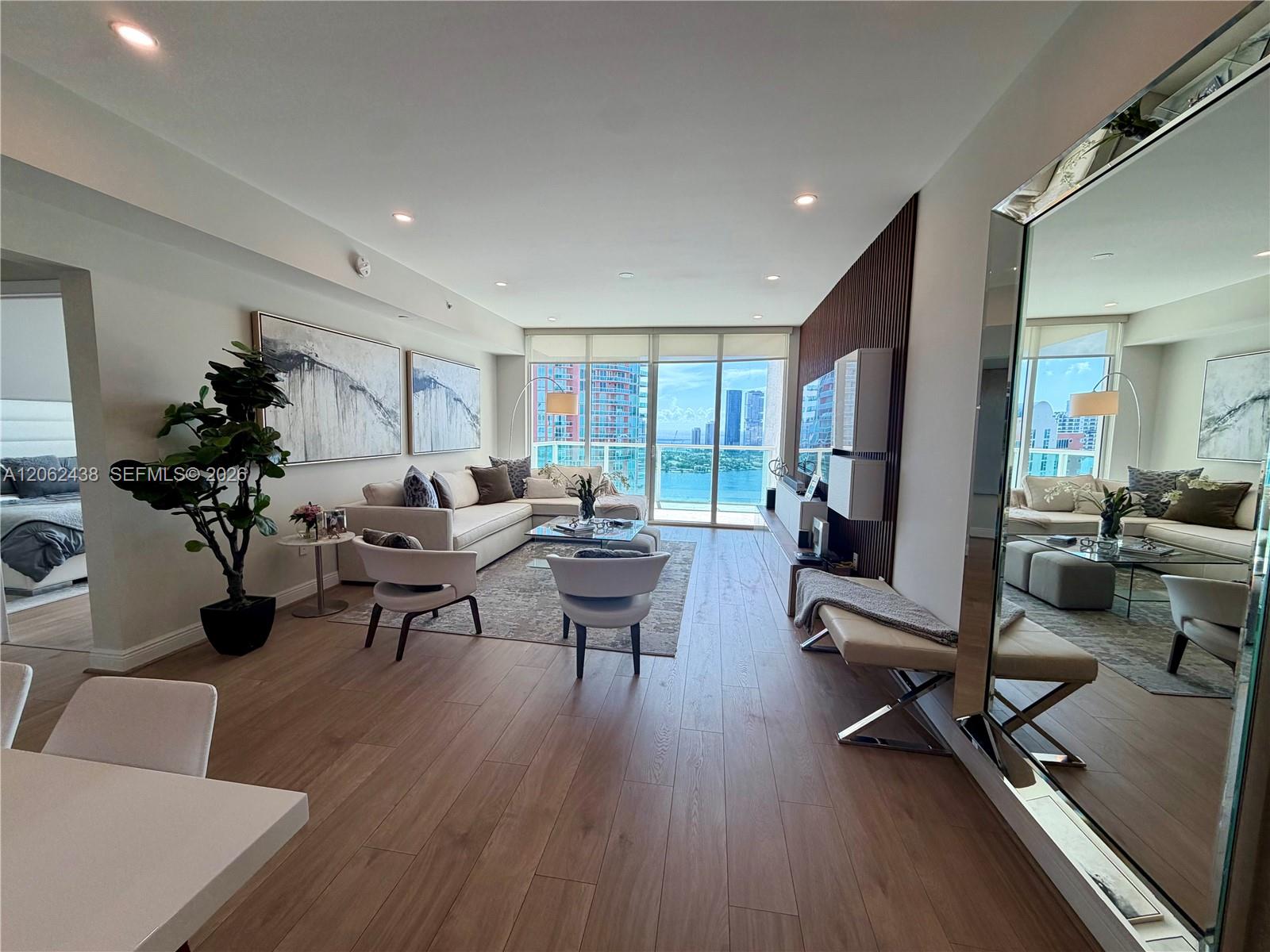 Photo of 3330 190th St  #2711, Aventura, Florida, 33180 - 